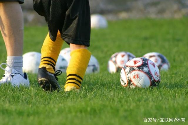 世联赛-中国女排0-3捷克开门黑 唐欣空砍18分吴梦洁伤停